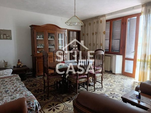 casa semindipendente in vendita a Castelfranco di Sotto in zona Orentano
