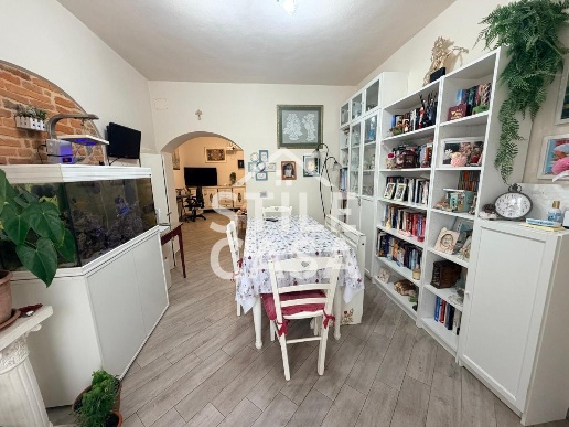 casa indipendente in vendita a Castelfranco di Sotto in zona Orentano