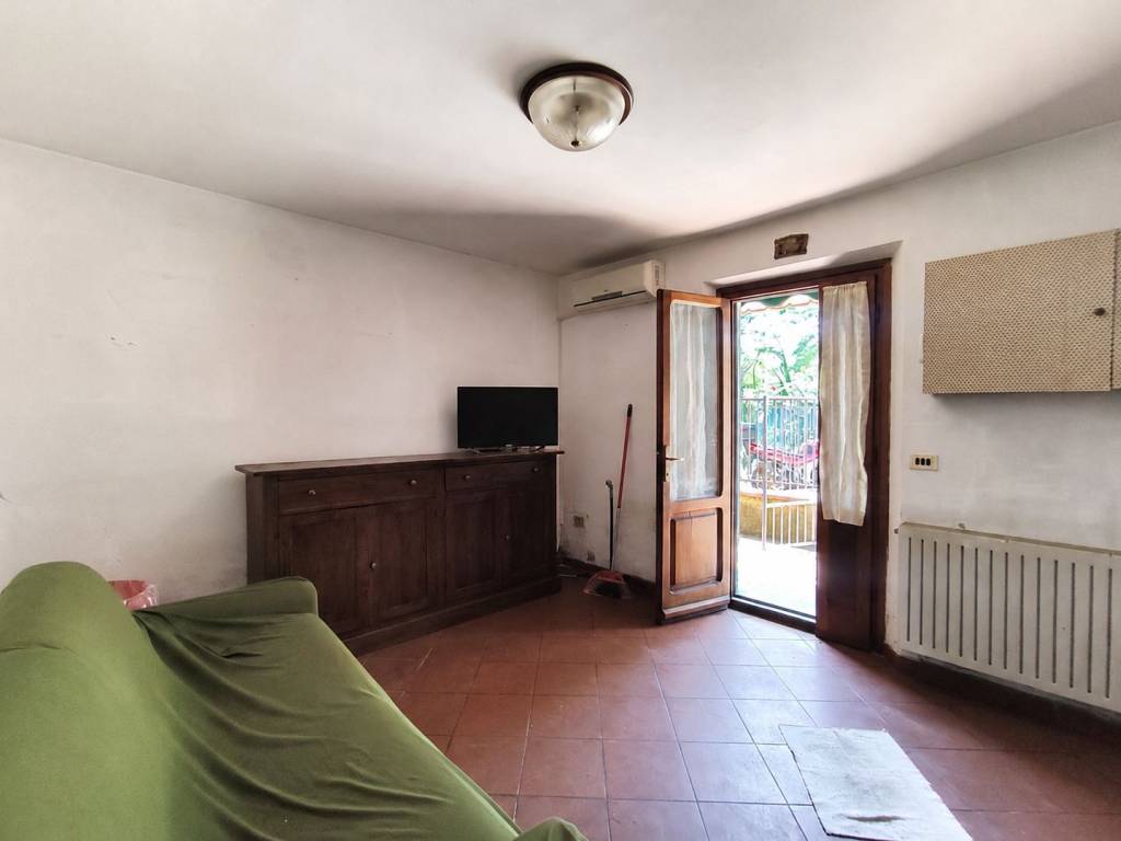 casa indipendente in vendita a Castelfranco di Sotto in zona Orentano