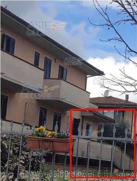 casa indipendente in vendita a Castelfranco di Sotto in zona Villa Campanile