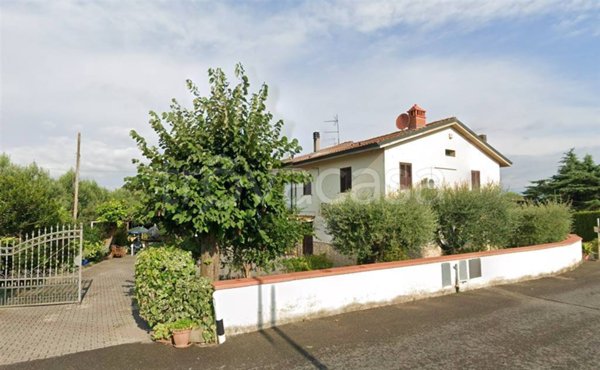casa indipendente in vendita a Castelfranco di Sotto in zona Orentano