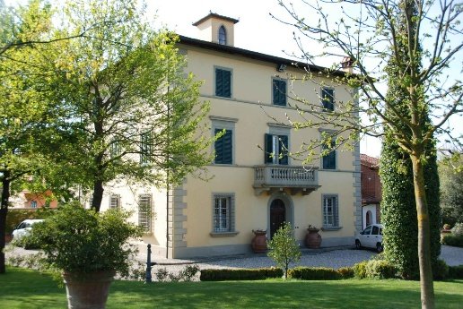 casa indipendente in vendita a Castelfranco di Sotto in zona Villa Campanile