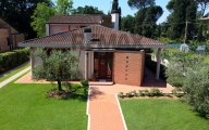 casa indipendente in vendita a Castelfranco di Sotto in zona Villa Campanile