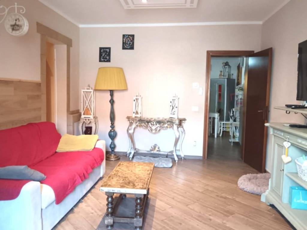 casa indipendente in vendita a Castelfranco di Sotto in zona Orentano