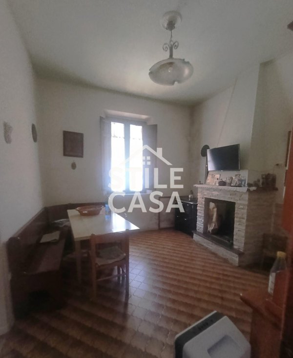intera palazzina in vendita a Castelfranco di Sotto in zona Orentano