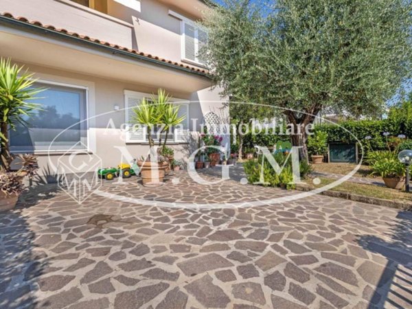 casa indipendente in vendita a Castelfranco di Sotto