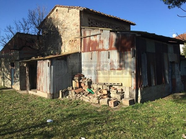 terreno agricolo in vendita a Castelfranco di Sotto