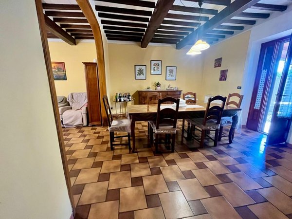 casa indipendente in vendita a Castelfranco di Sotto in zona Orentano