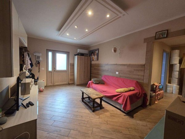 intera palazzina in vendita a Castelfranco di Sotto in zona Orentano
