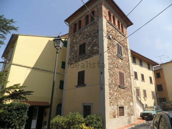 appartamento in vendita a Castellina Marittima