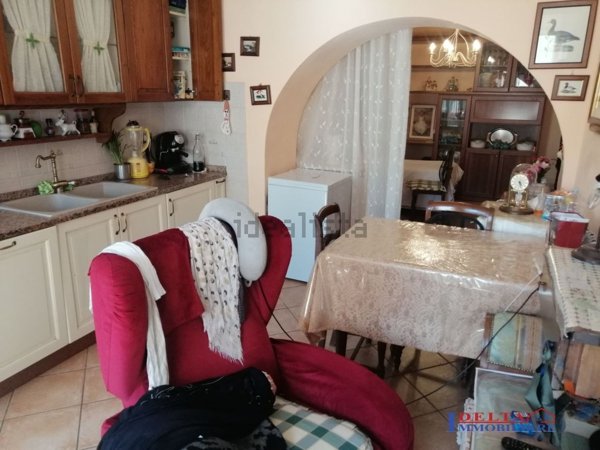 casa semindipendente in vendita a Castellina Marittima