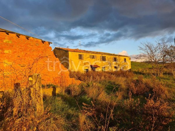 casa indipendente in vendita a Castellina Marittima