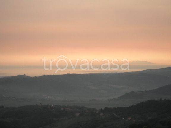 appartamento in vendita a Castellina Marittima