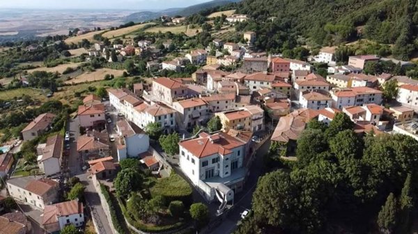 appartamento in vendita a Castellina Marittima