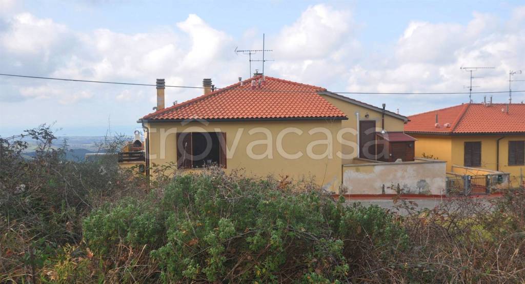 appartamento in vendita a Castellina Marittima
