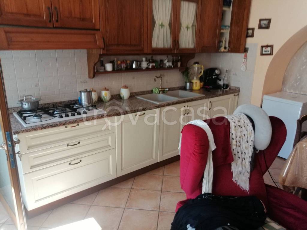 appartamento in vendita a Castellina Marittima