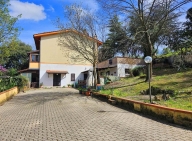 casa indipendente in vendita a Castellina Marittima