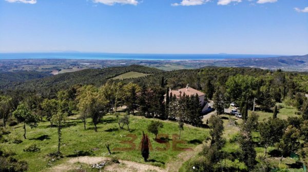 casa indipendente in vendita a Castellina Marittima