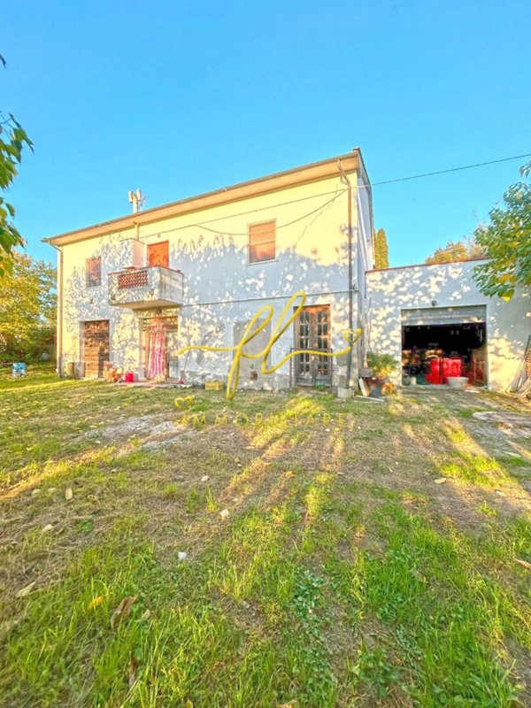 casa indipendente in vendita a Castellina Marittima