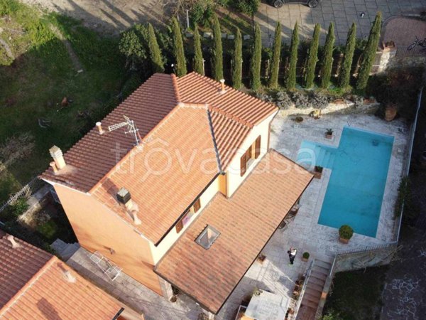 appartamento in vendita a Castellina Marittima