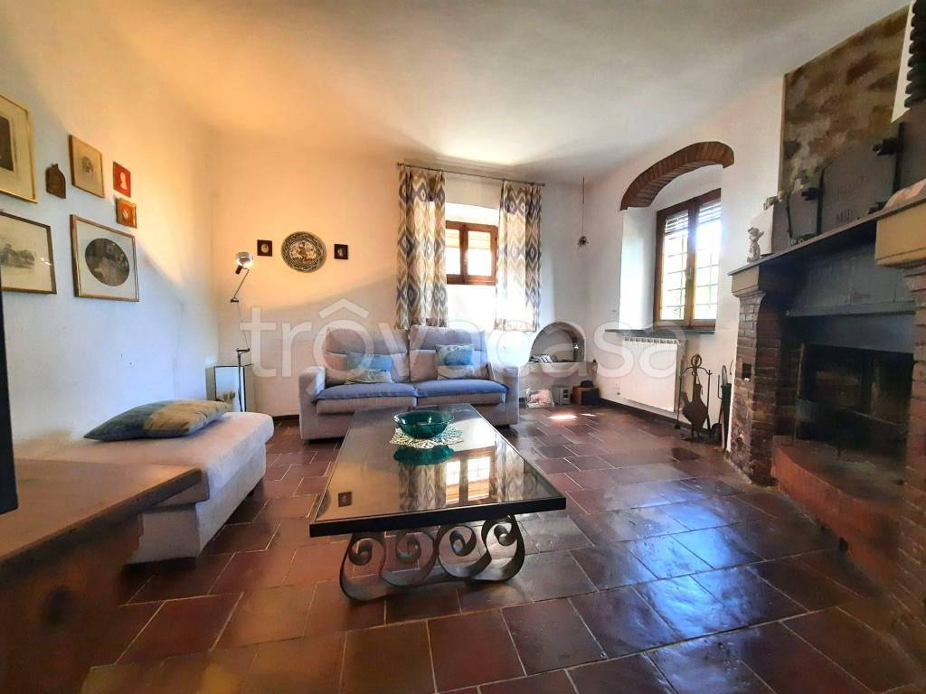 appartamento in vendita a Castellina Marittima