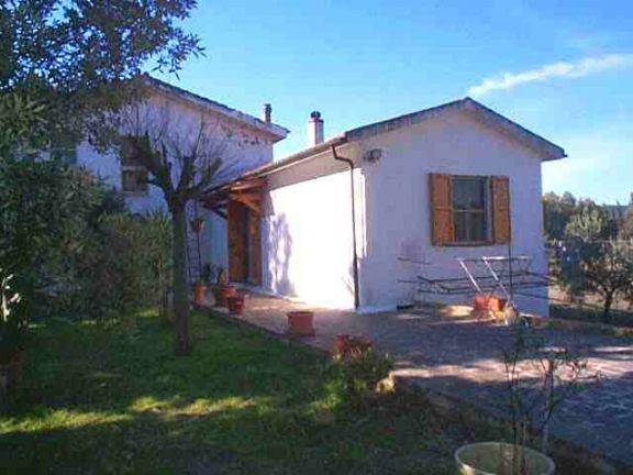appartamento in vendita a Castellina Marittima