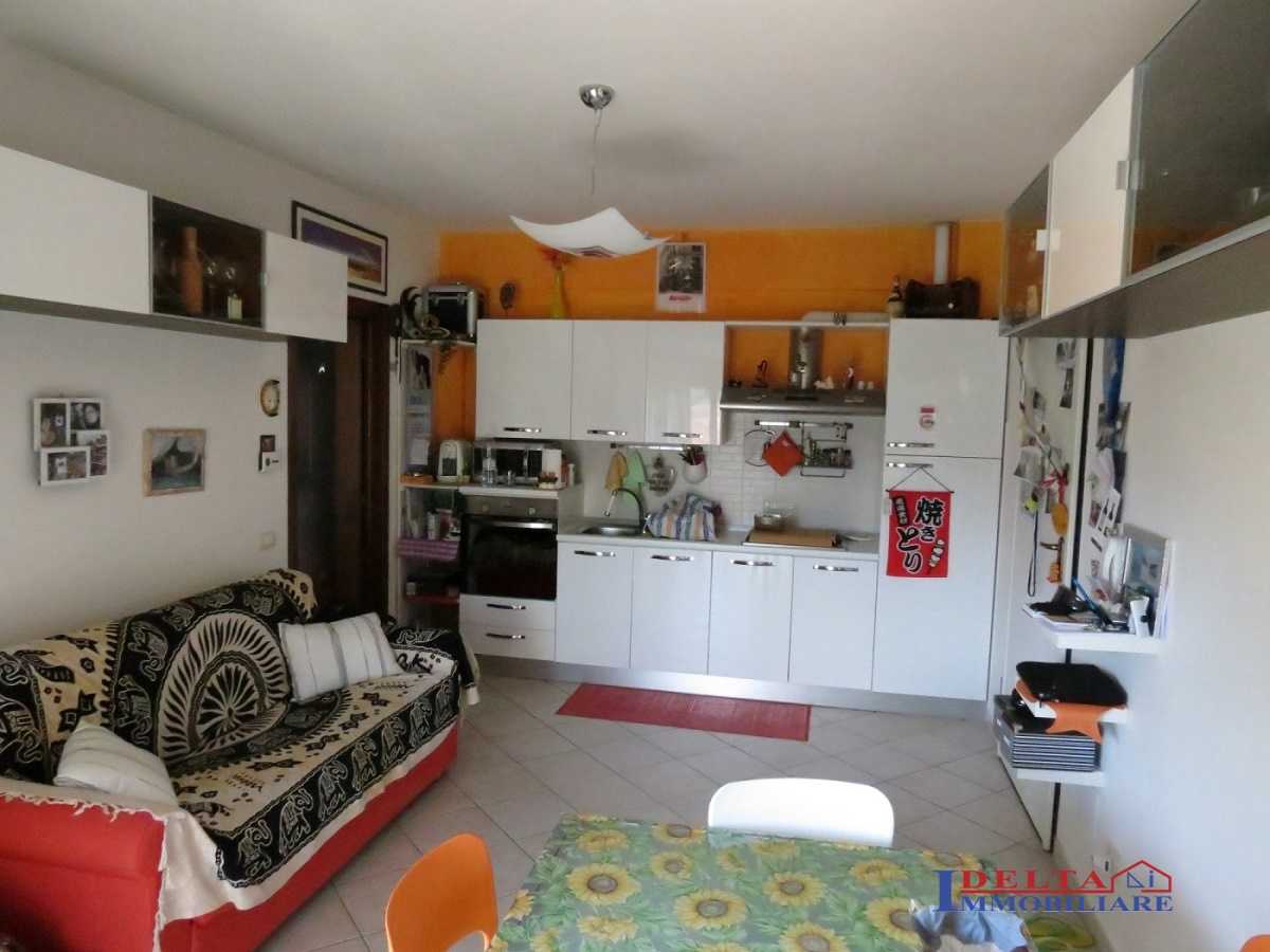 appartamento in vendita a Castellina Marittima