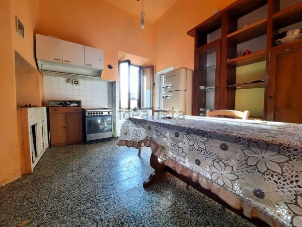 appartamento in vendita a Castellina Marittima