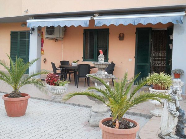 appartamento in vendita a Castellina Marittima