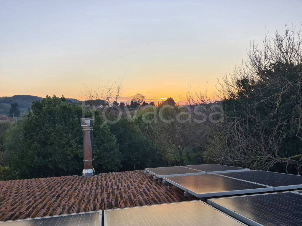 casa indipendente in vendita a Castellina Marittima