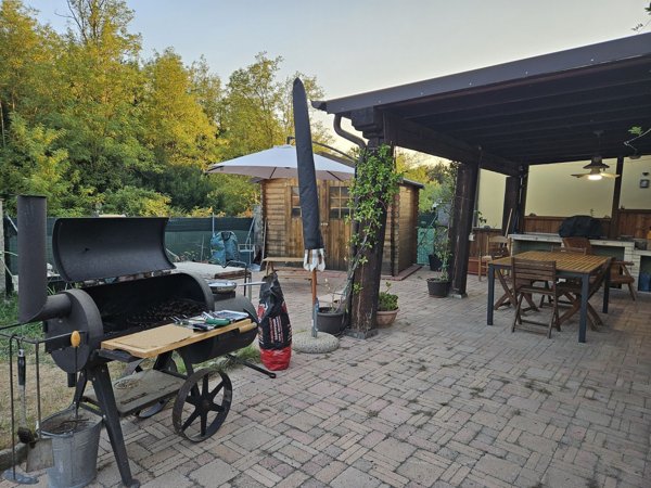 casa indipendente in vendita a Castellina Marittima