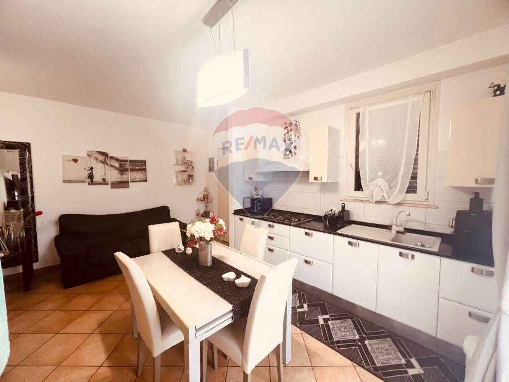 appartamento in vendita a Castellina Marittima