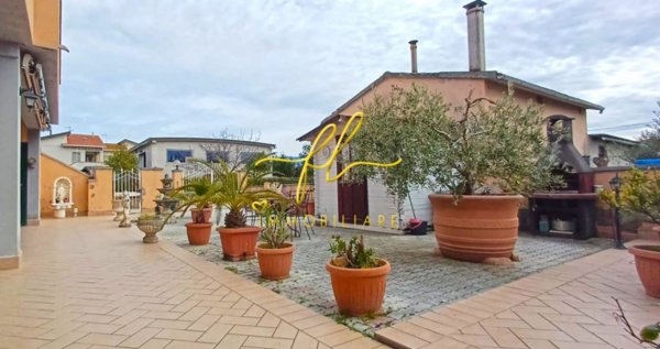 appartamento in vendita a Castellina Marittima