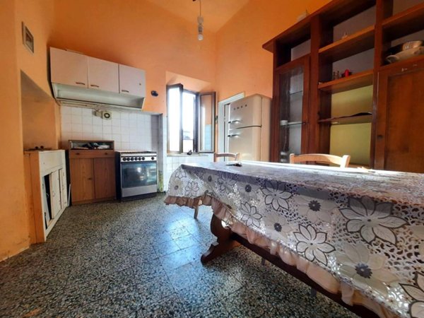 appartamento in vendita a Castellina Marittima