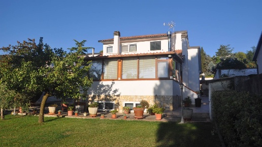 casa indipendente in vendita a Castellina Marittima