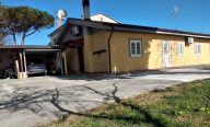 casa indipendente in vendita a Castellina Marittima