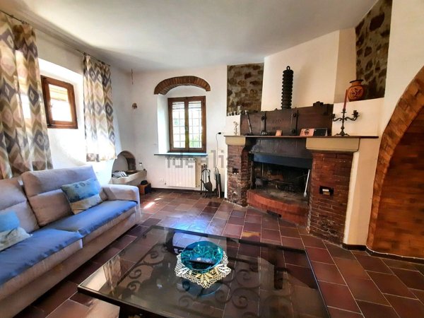 appartamento in vendita a Castellina Marittima