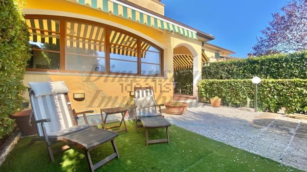 appartamento in vendita a Castellina Marittima