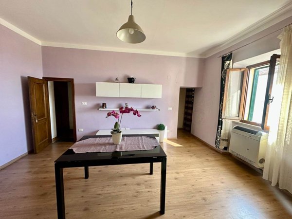 appartamento in vendita a Castellina Marittima