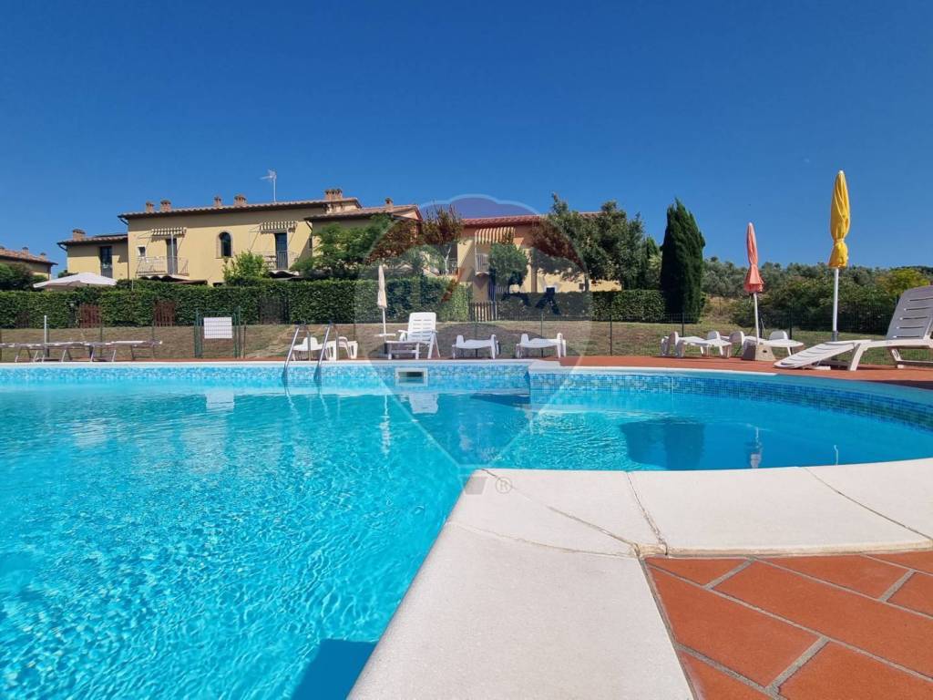 appartamento in vendita a Castellina Marittima
