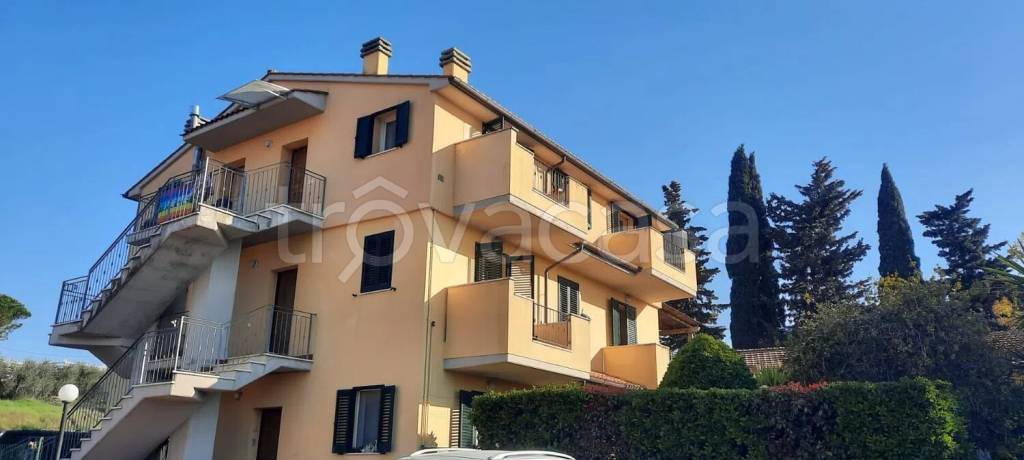 appartamento in vendita a Castellina Marittima