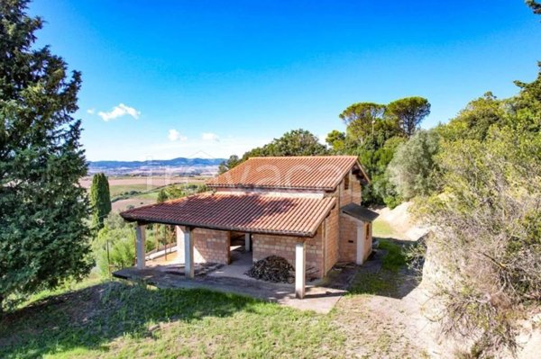 casa indipendente in vendita a Castellina Marittima