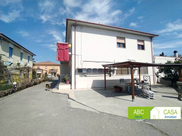 casa indipendente in vendita a Castellina Marittima