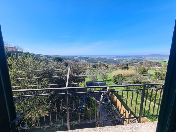 appartamento in vendita a Castellina Marittima