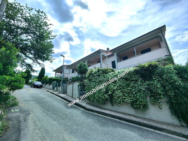 appartamento in vendita a Castellina Marittima