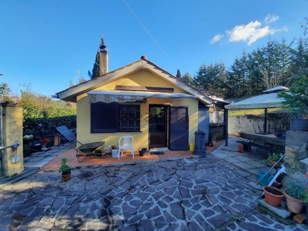 casa indipendente in vendita a Castellina Marittima