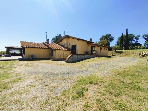 casa indipendente in vendita a Castellina Marittima