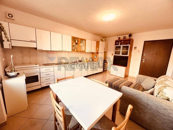 appartamento in vendita a Castellina Marittima