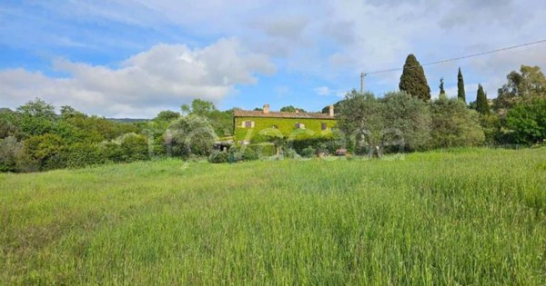 casa indipendente in vendita a Castellina Marittima