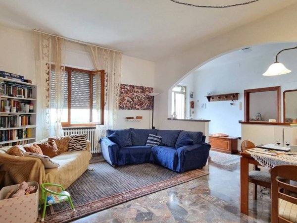 casa indipendente in vendita a Castellina Marittima